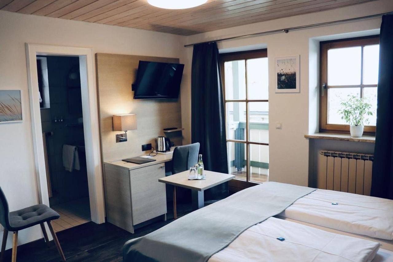 Hotel Garni Moewe Am See Prien am Chiemsee Extérieur photo